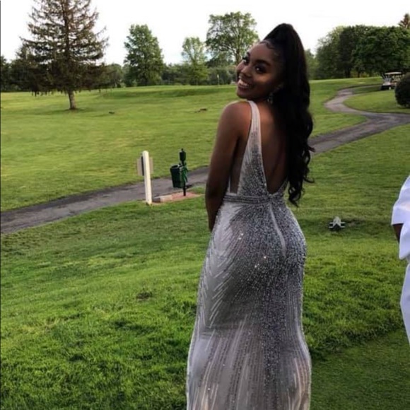 Silver sparkled Formal Prom dress - Picture 2 of 4